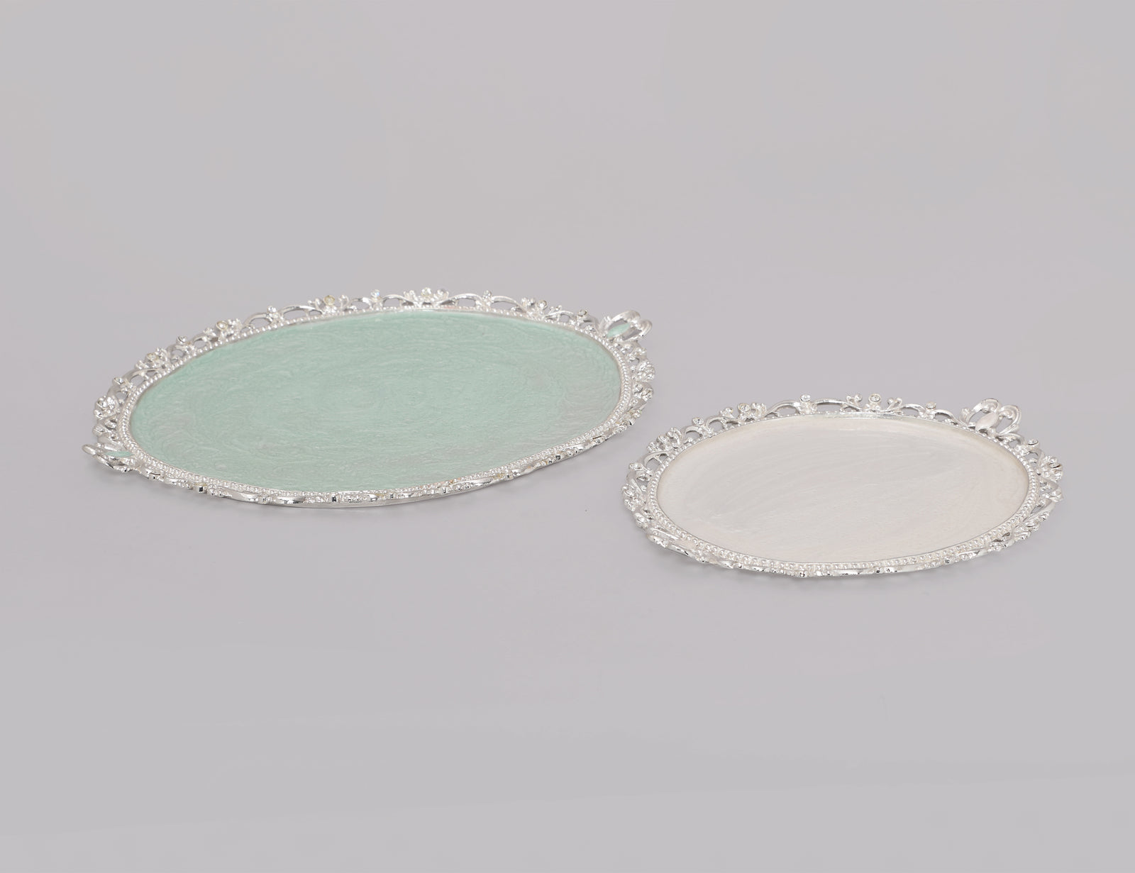 Tray