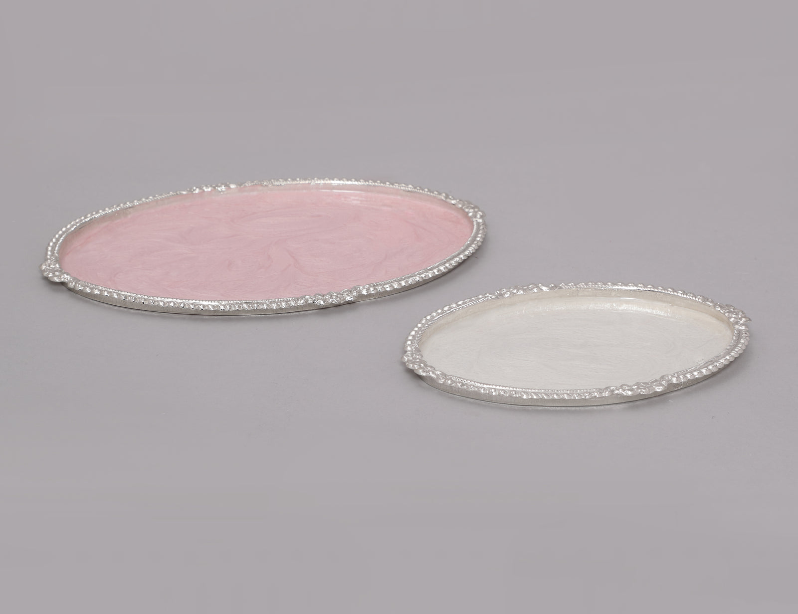 Tray
